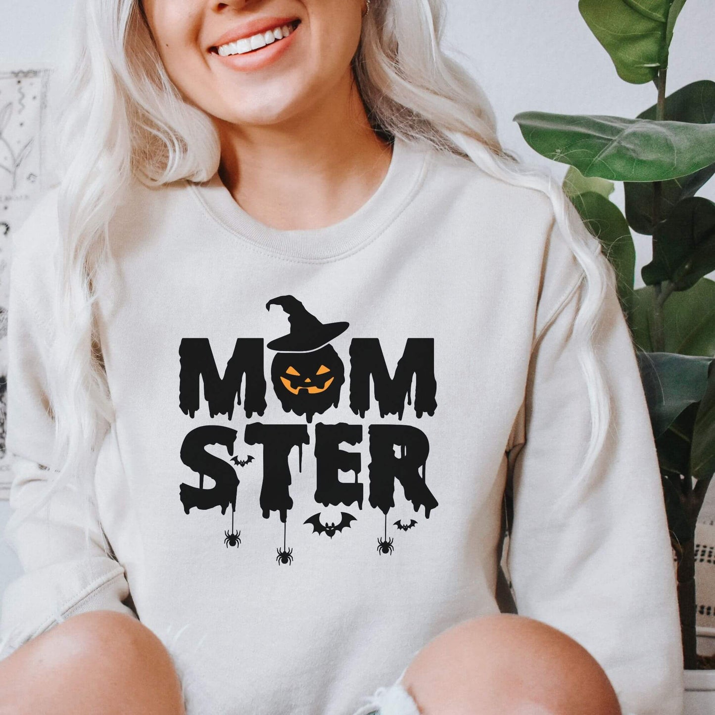 🎃👻 Momster Mama Sweatshirt by Keystonemama