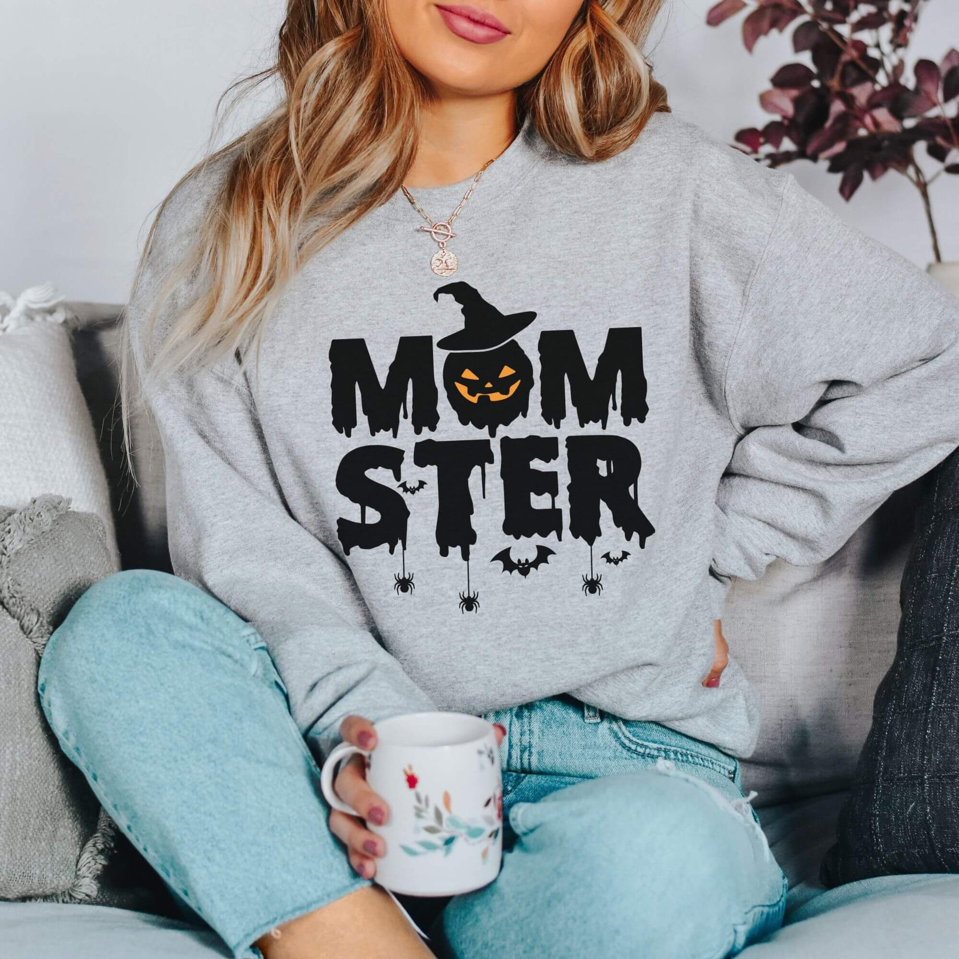 🎃👻 Momster Mama Sweatshirt by Keystonemama