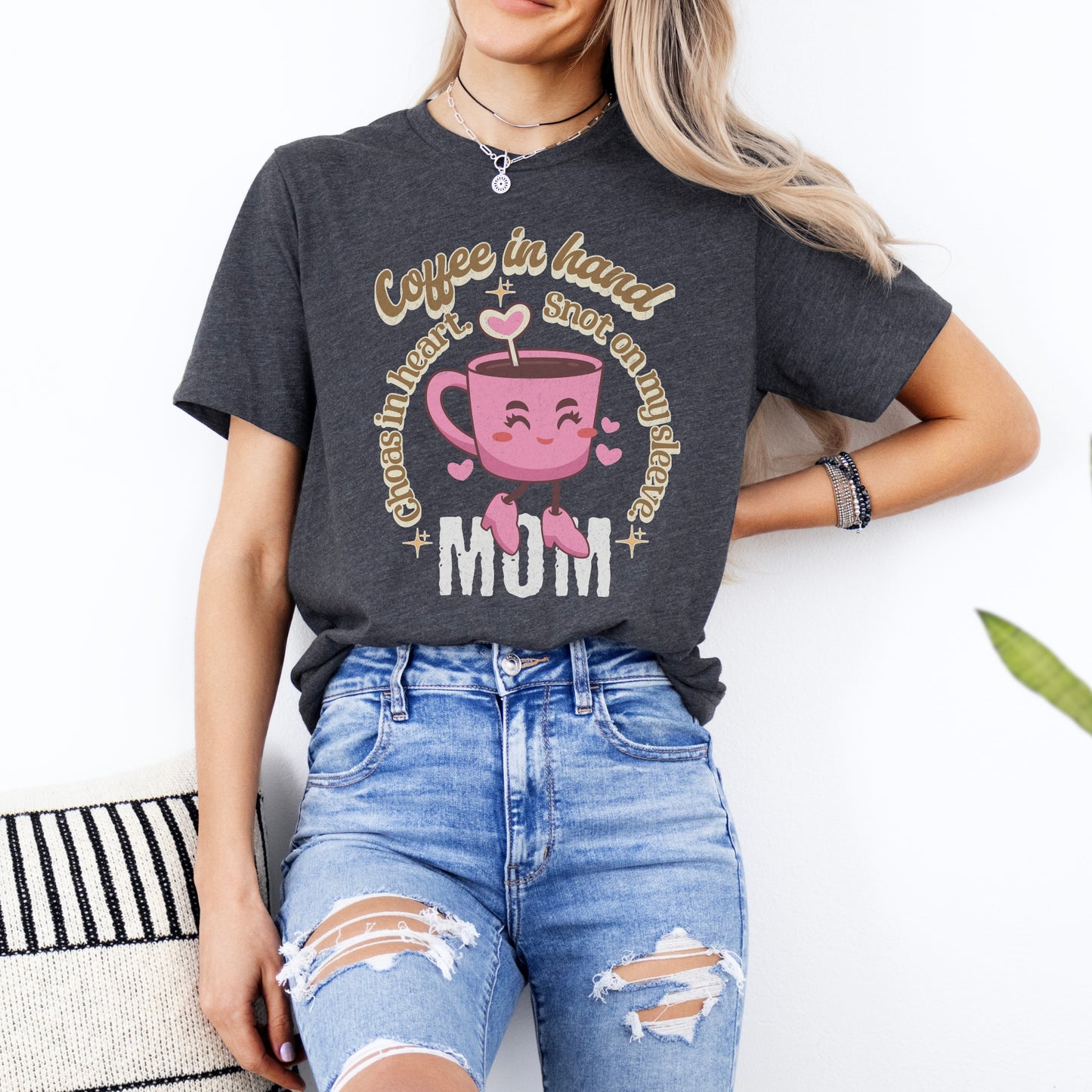 Funny retro mom shirt, unhinged mom tee